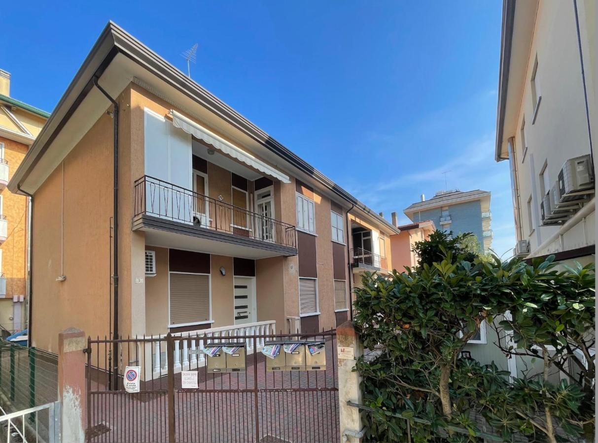 Appartamento Palma Carraro Immobiliare Jesolo - Family Apartments Exterior foto